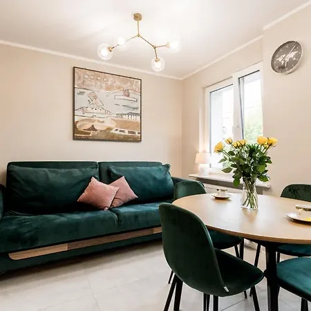 Cali/poznan, Urocze Winogrady Appartamento *