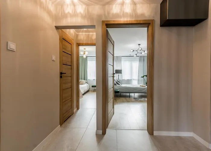 Cali/poznan, Urocze Winogrady Апартаменты Познань