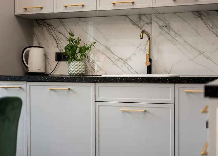 Cali/poznan, Urocze Winogrady Апартаменты Познань