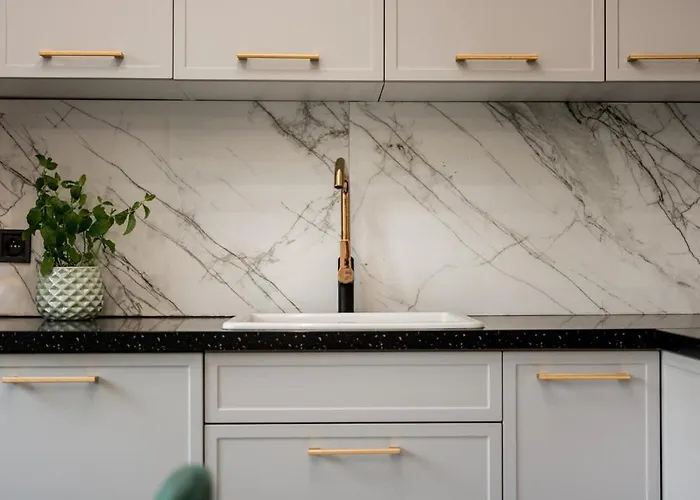 Cali/poznan, Urocze Winogrady Апартаменты *