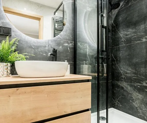 Cali/poznan, Urocze Winogrady * Познань